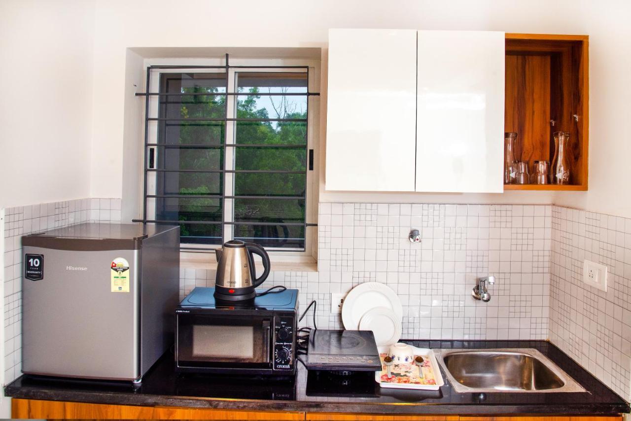 Beach Heaven Deluxe Rooms&Serviced Apartments Suratakal Buitenkant foto