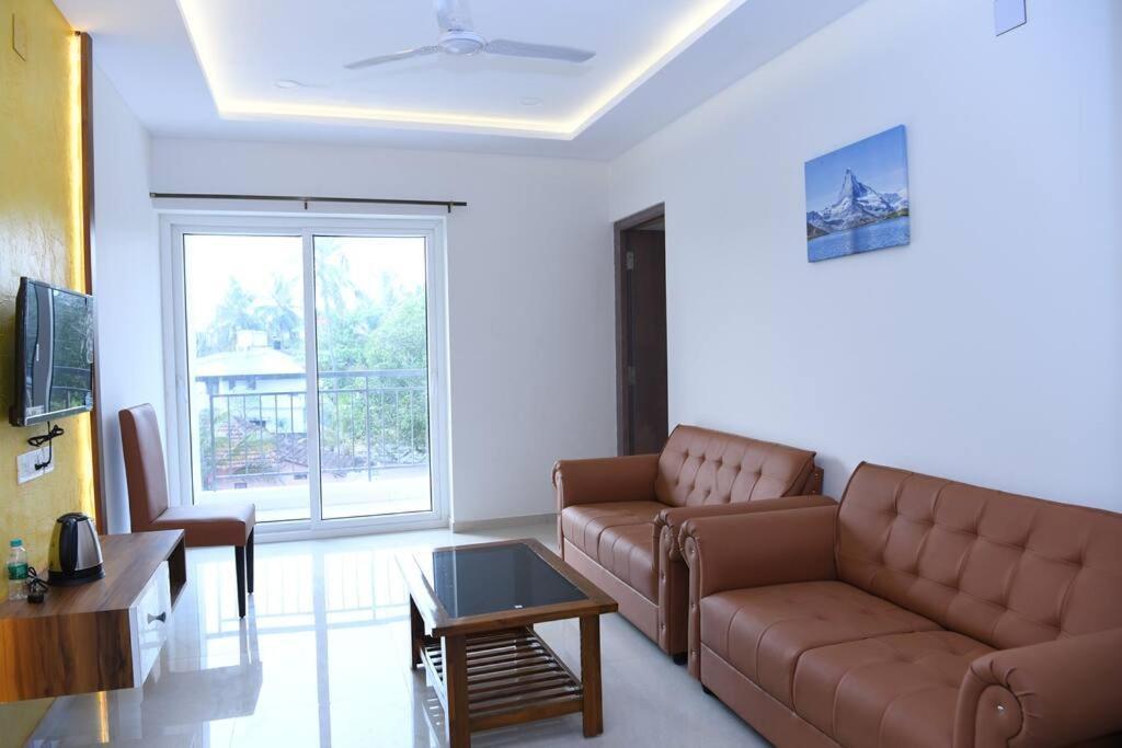 Beach Heaven Deluxe Rooms&Serviced Apartments Suratakal Buitenkant foto